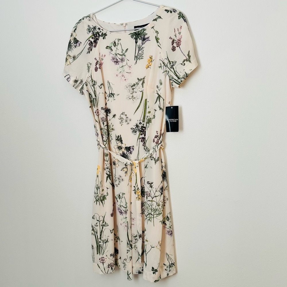 New American living floral mini dress belted - Picture 4 of 7